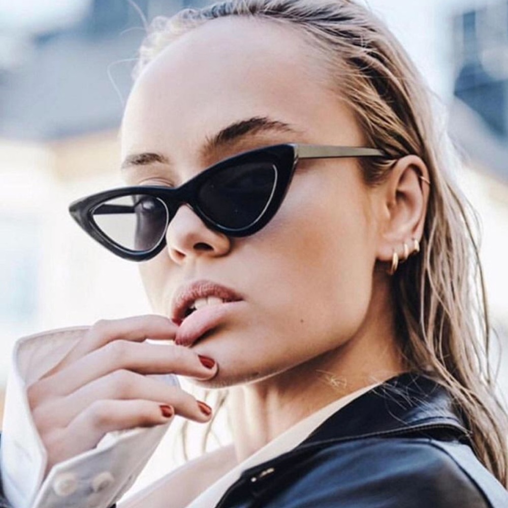 Cat Eye Retro Pointy Sunglasses - Purple